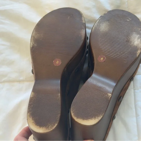Steve Madden Dark Brown Suede Wedges size 8 excellent used condition - Picture 5 of 5